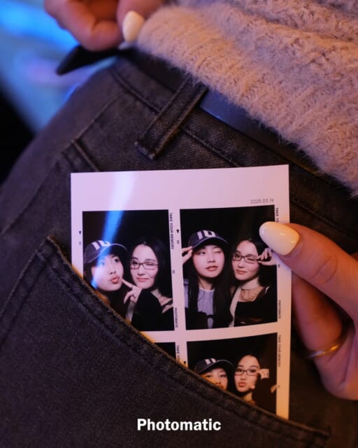 Classic booth | ¥800~
全国11カ所で撮影いただけます🙌
・渋谷道玄坂店
・新宿区役所店
・名古屋サカエチカ店
・下北沢 reload
・梅田 蔦屋書店
・東銀座・東劇ビル
・横浜赤レンガ倉庫
・ららぽーとTOKYO-BAY
・ひらかたパーク
・BOSS E・ZO FUKUOKA
・あべのハルカス
※ブースによって撮影いただけるフレームが異なります。
写真をポケットにいれて撮影するのも可愛いです📸
#photomatic #photomaticjapan #photobooth #selfphoto #shibuya